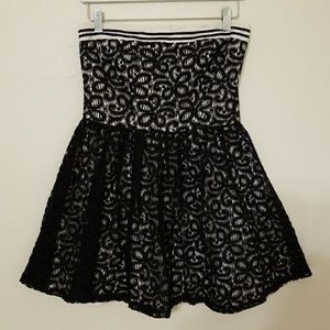 Sweet Love black lace strapless cocktail dress